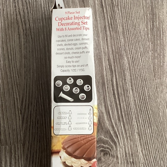 Norpro 3566 9-Piece Cupcake Injector Decorating Set - Picture 7 of 8